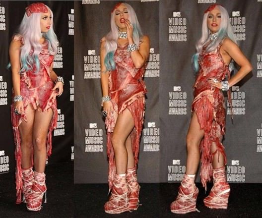 Lady-Gagas-Meat-Dress